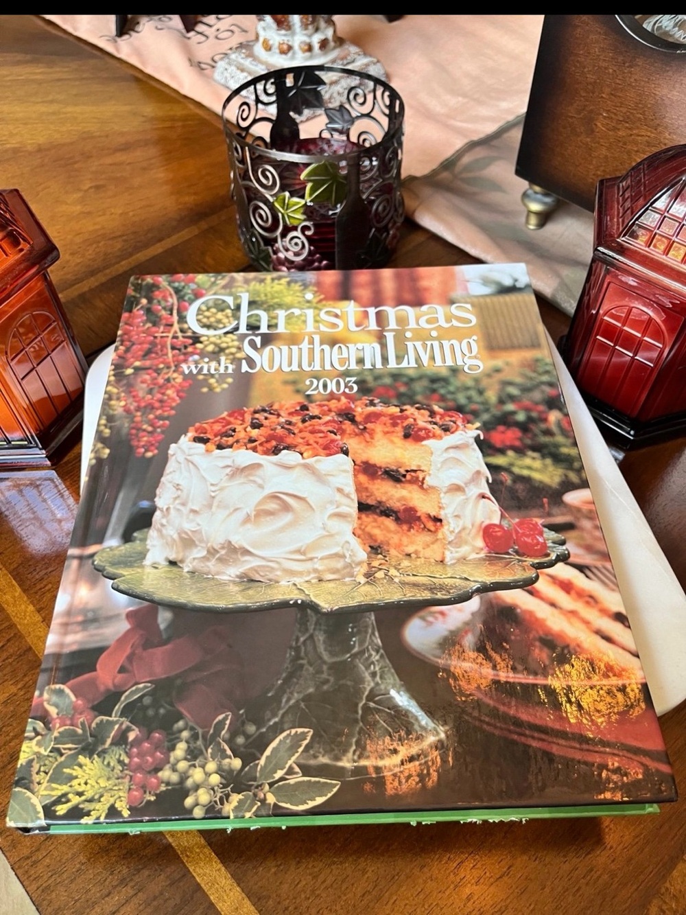 Southern Living Christmas 2003 Vintage Book of Recipes & Ideas for Holiday Decor